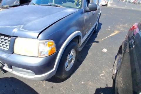Photo of 2002 Ford Explorer
