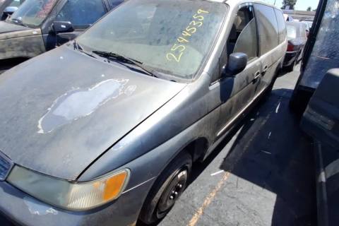 Photo of 2000 Honda Odyssey