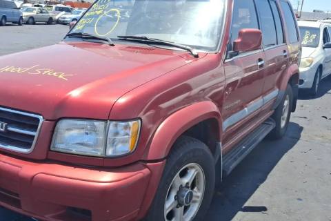 Photo of 1998 Isuzu Trooper