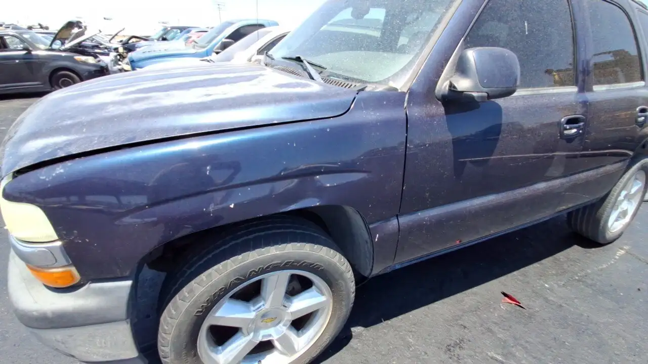 Photo of 2004 Chevrolet Tahoe