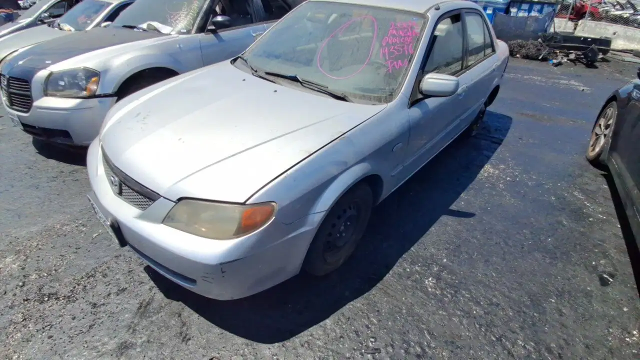 Photo of 2003 Mazda Protege