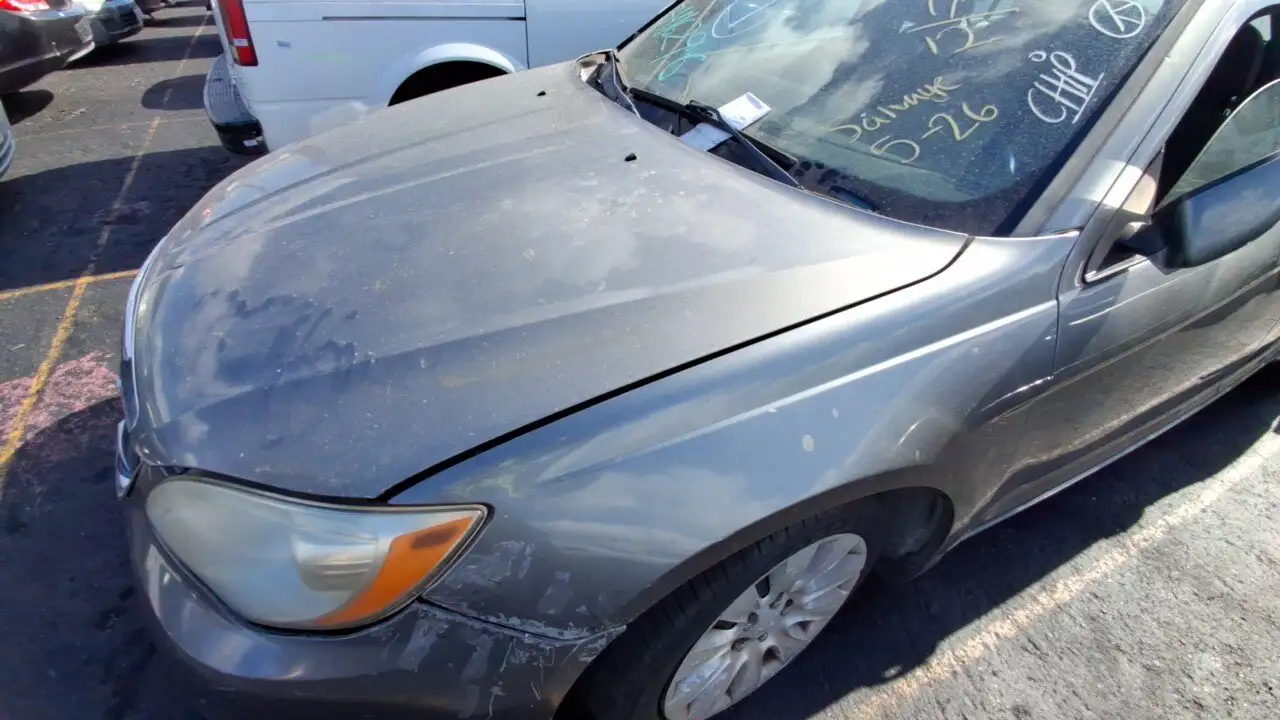 Photo of 2012 Chrysler 200