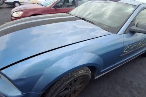 Photo of 2005 Ford Mustang