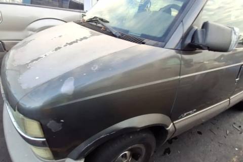 Photo of 2002 Chevrolet Astro