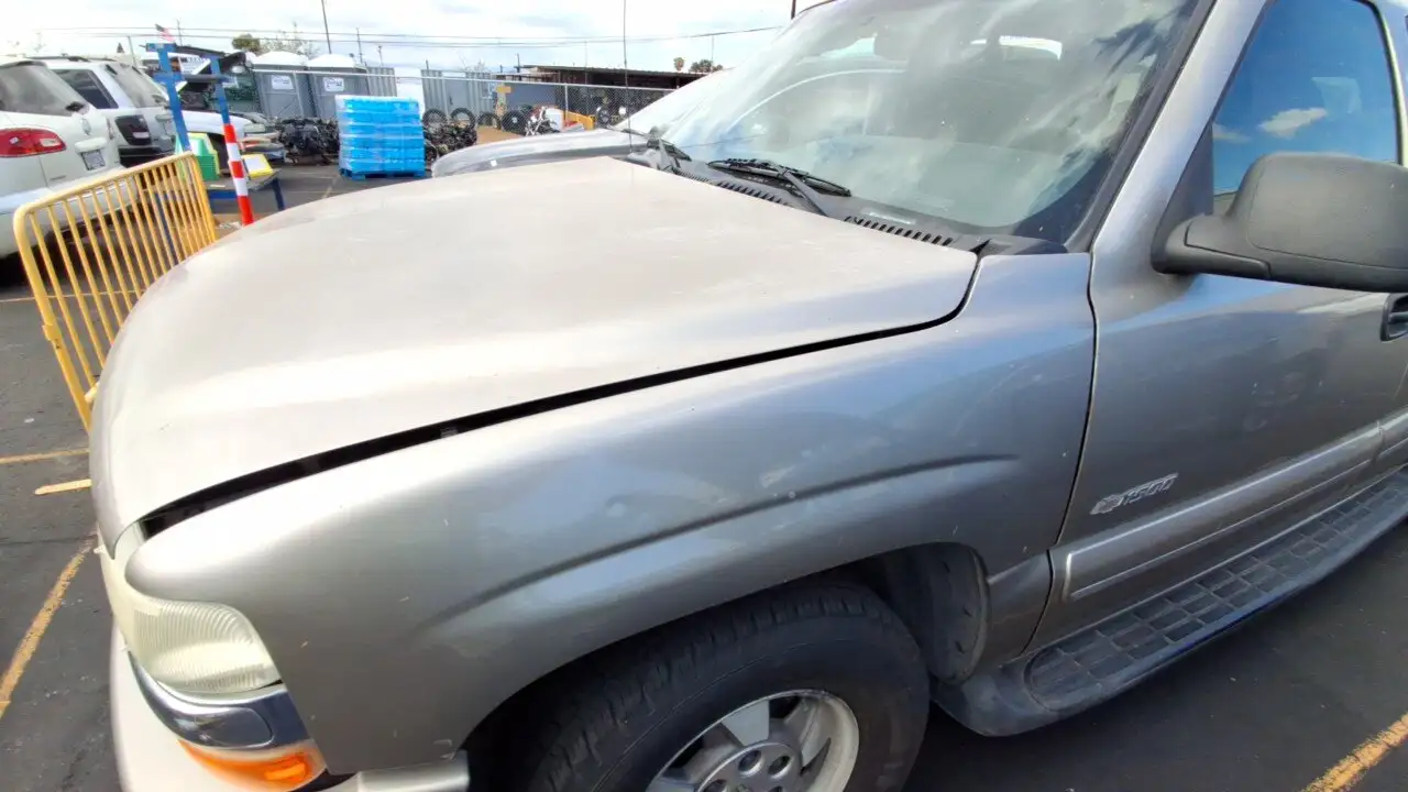 Photo of 2000 Chevrolet Suburban 1500