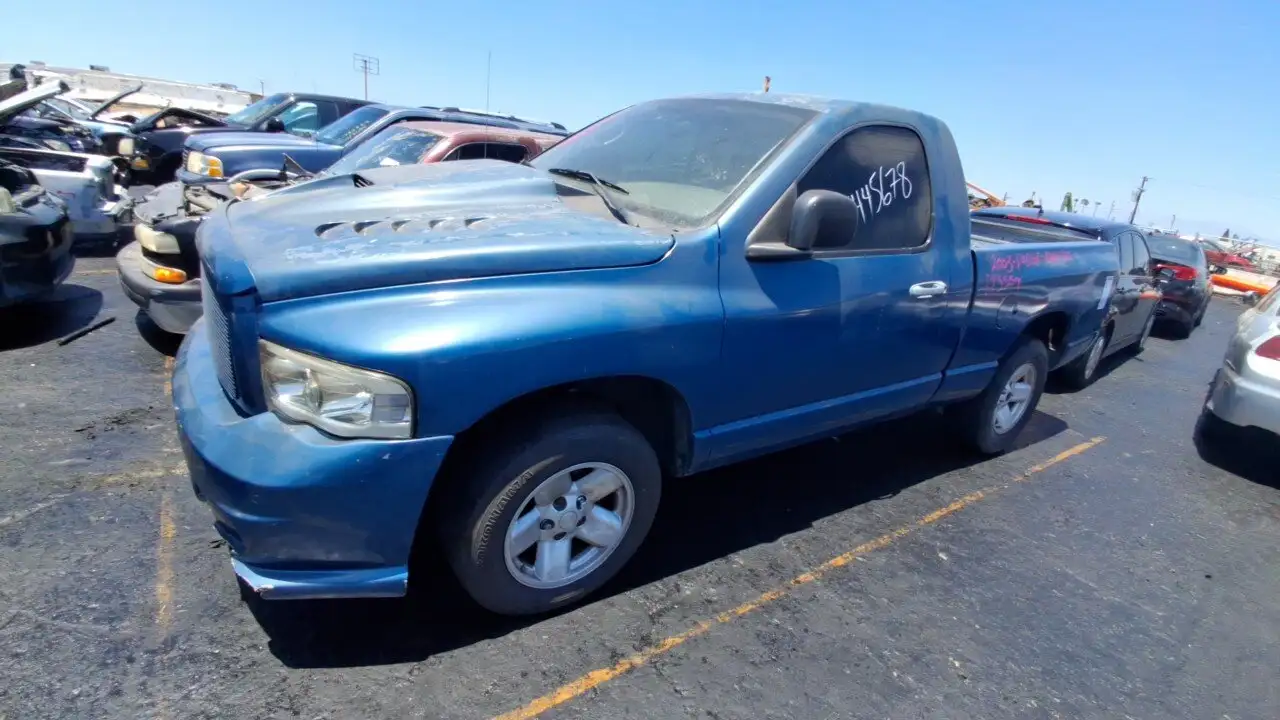 Photo of 2003 Dodge Ram 1500