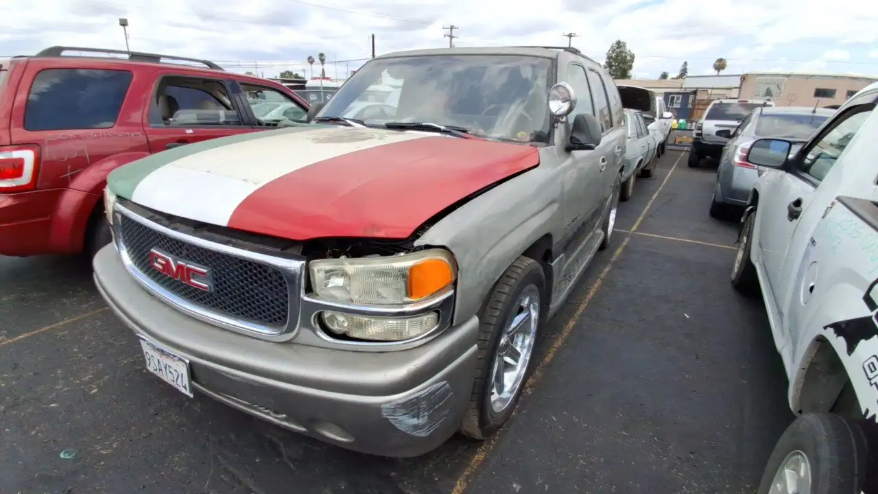 Photo of 2001 Gmc Yukon
