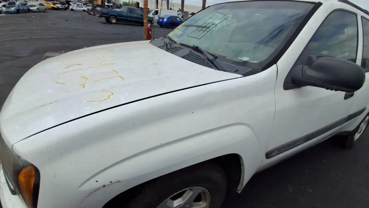 Photo of 2003 Chevrolet Trailblazer