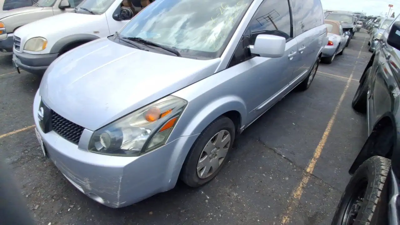 Photo of 2005 Nissan Quest