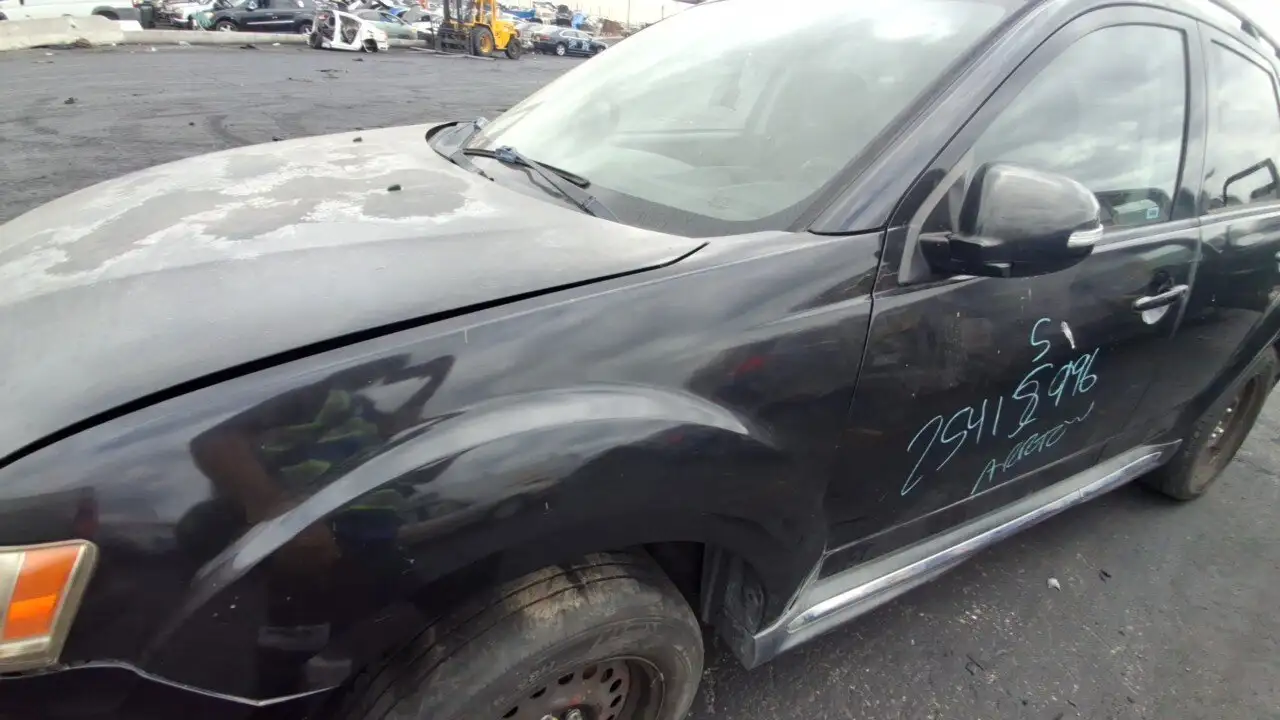 Photo of 2010 Mitsubishi Outlander