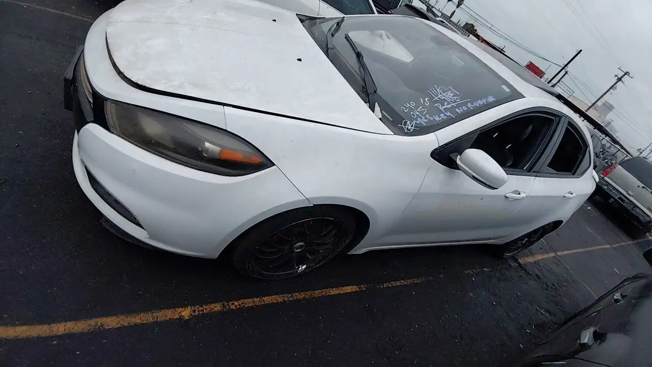 Photo of 2015 Dodge Dart