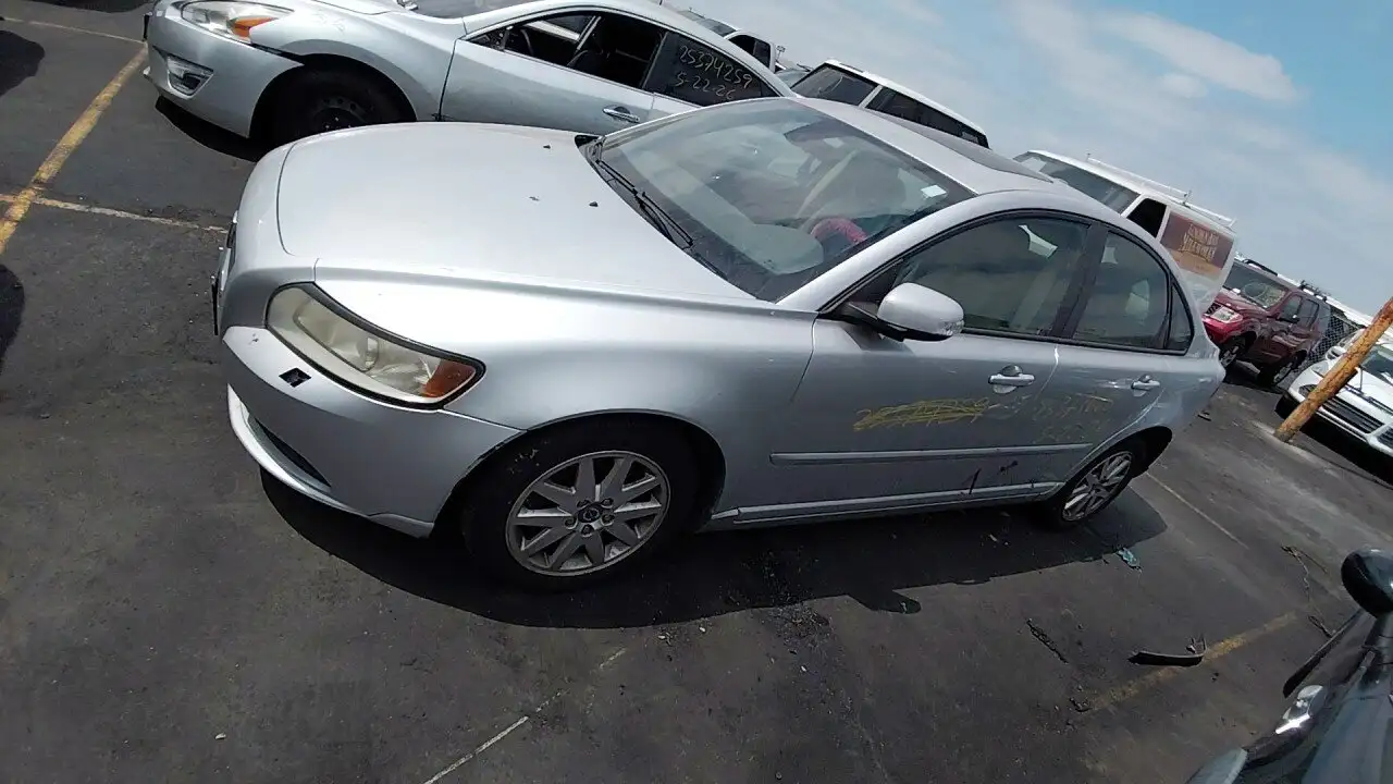 Photo of 2008 Volvo S40