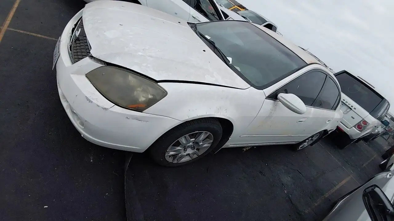 Photo of 2005 Nissan Altima