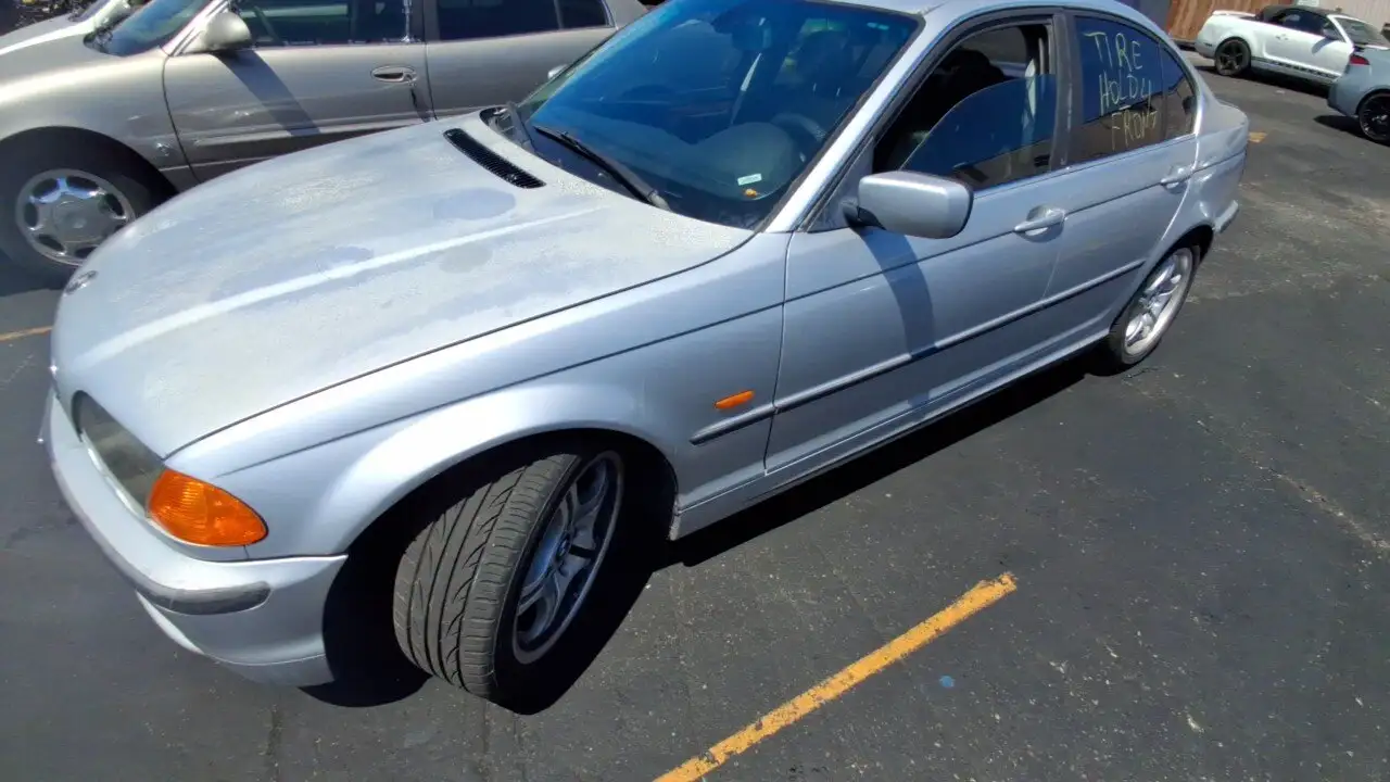 Photo of 2001 Bmw 330I