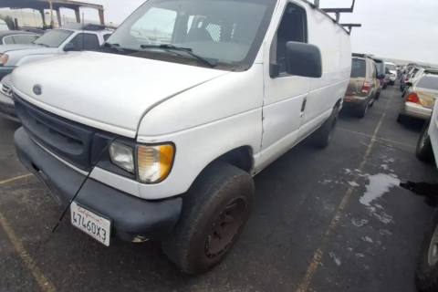 Photo of 2000 Ford E-250 Econoline