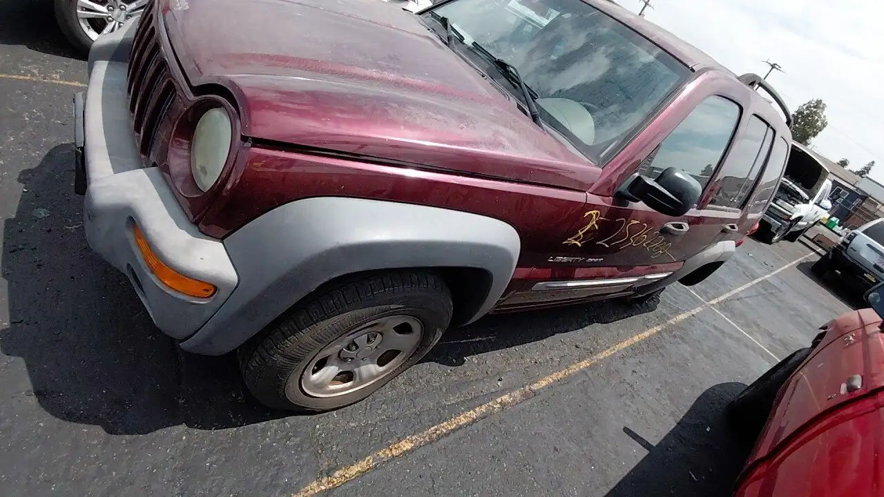 Photo of 2003 Jeep Liberty