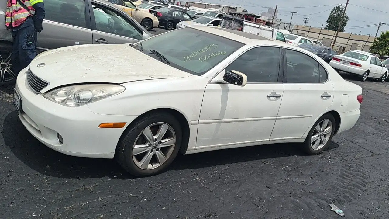 Photo of 2005 Lexus Es330