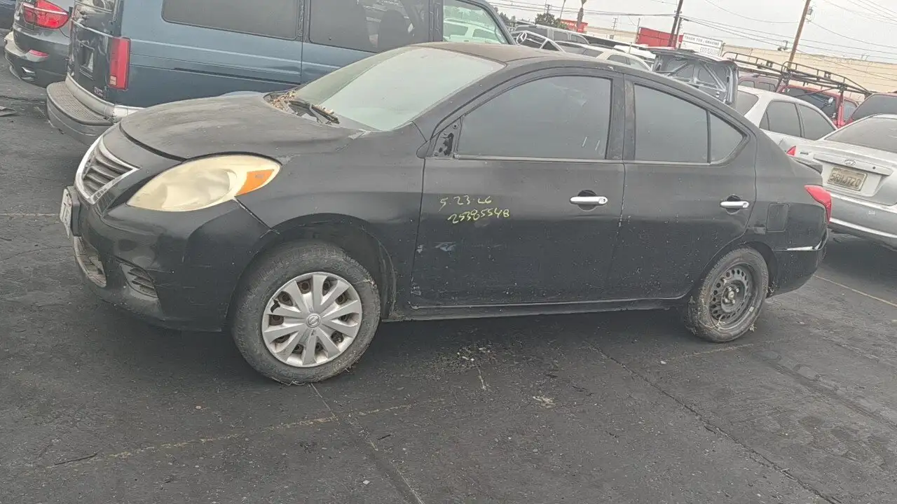 Photo of 2013 Nissan Versa