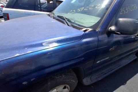 Photo of 2001 Chevrolet Tahoe