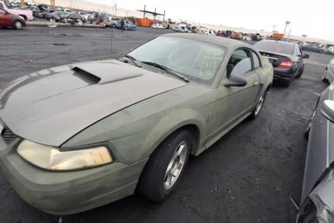 Photo of 2000 Ford Mustang
