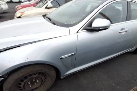 Photo of 2013 Jaguar Xf