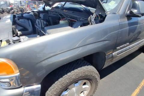 Photo of 2000 Gmc Yukon Xl 1500