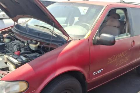 Photo of 1998 Nissan Quest