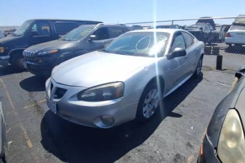 Photo of 2004 Pontiac Grand Prix