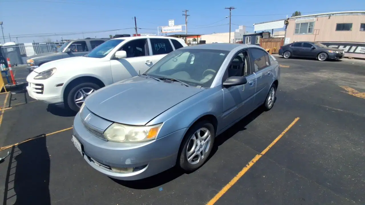 Photo of 2003 Saturn Ion