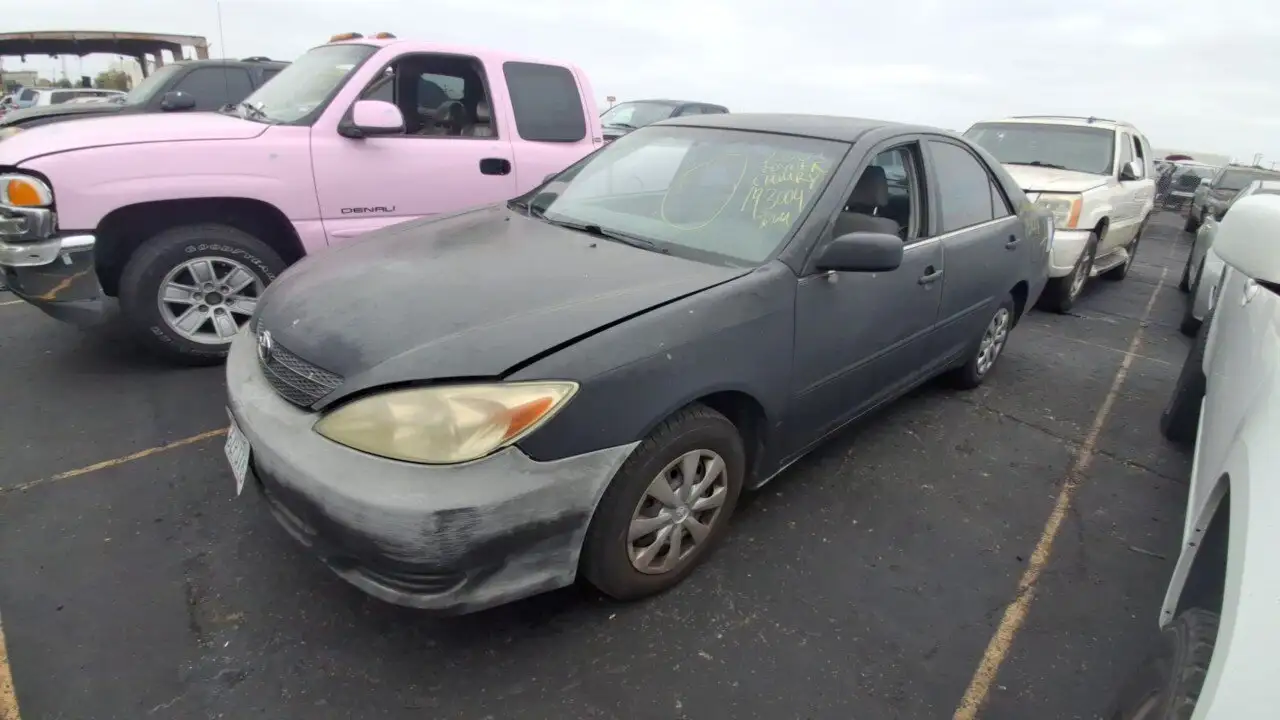 Photo of 2003 Toyota Camry