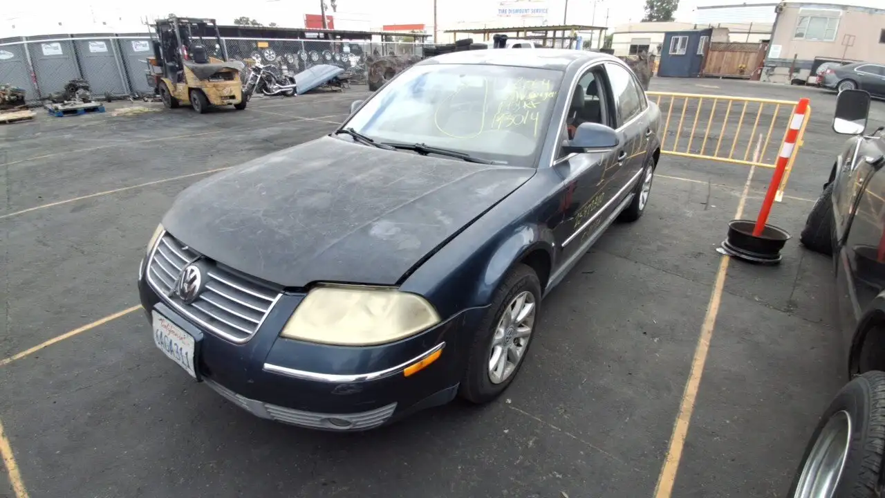 Photo of 2004 Volkswagen Passat