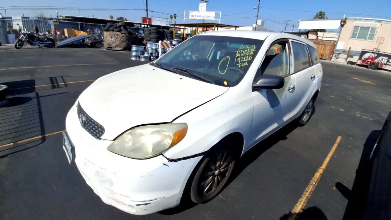 Photo of 2004 Toyota Matrix