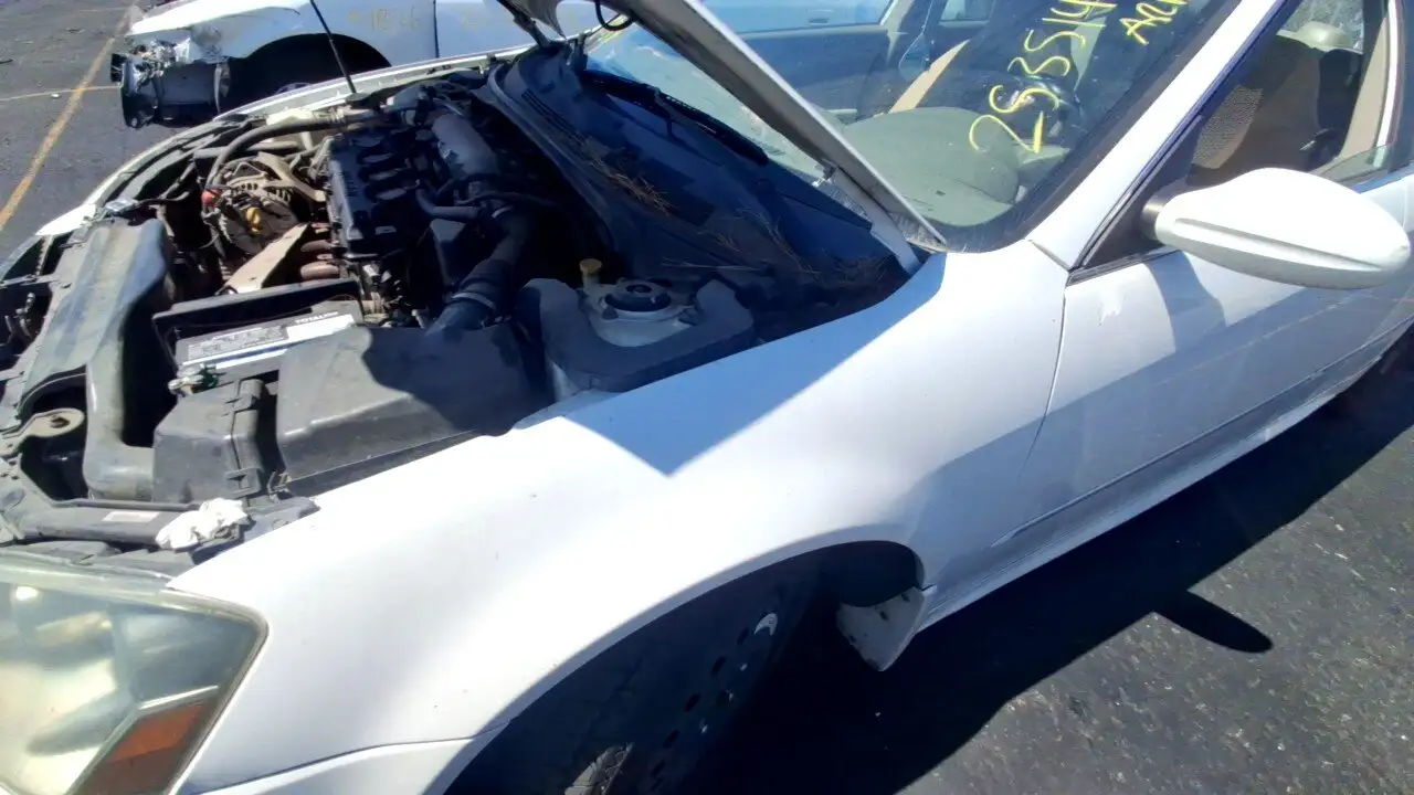Photo of 2005 Nissan Altima