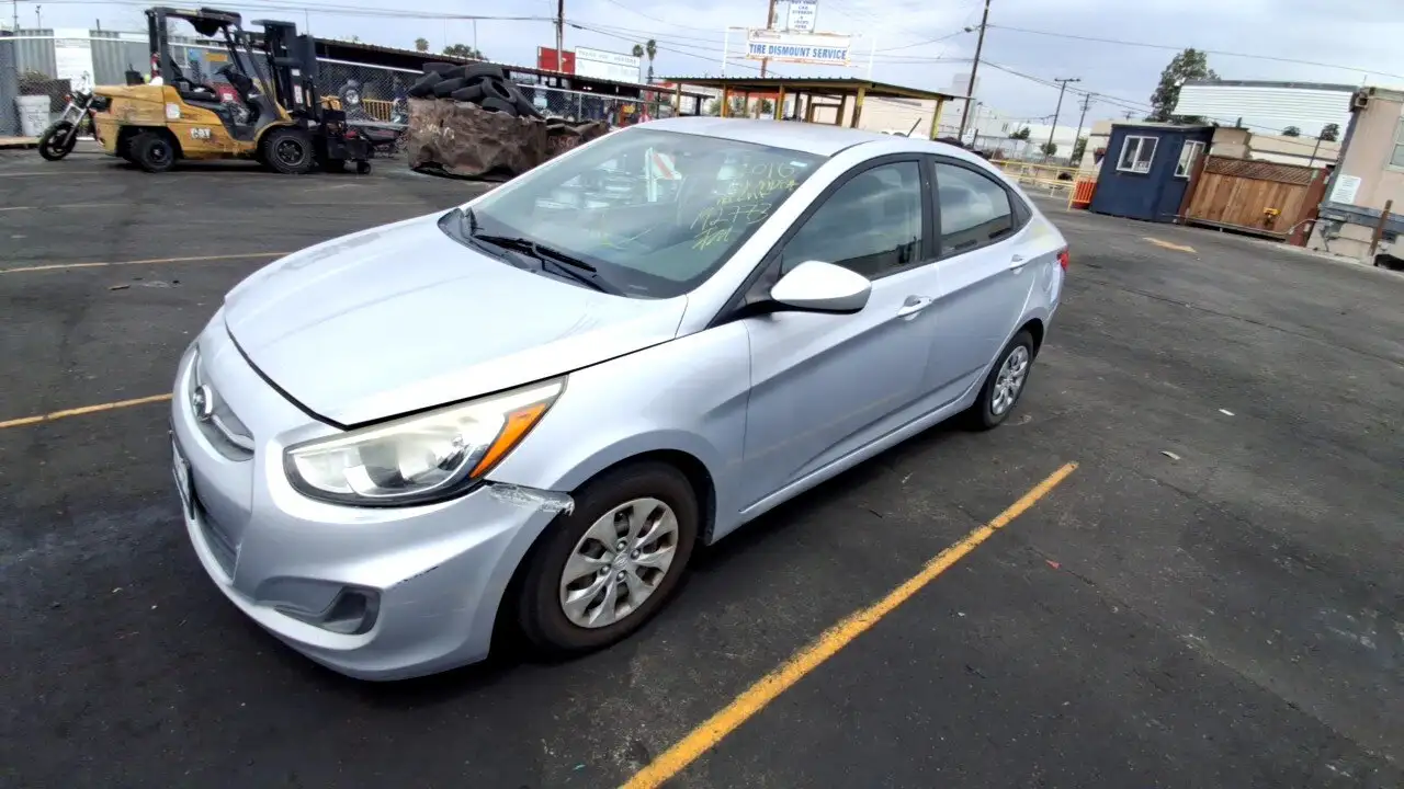 Photo of 2016 Hyundai Accent