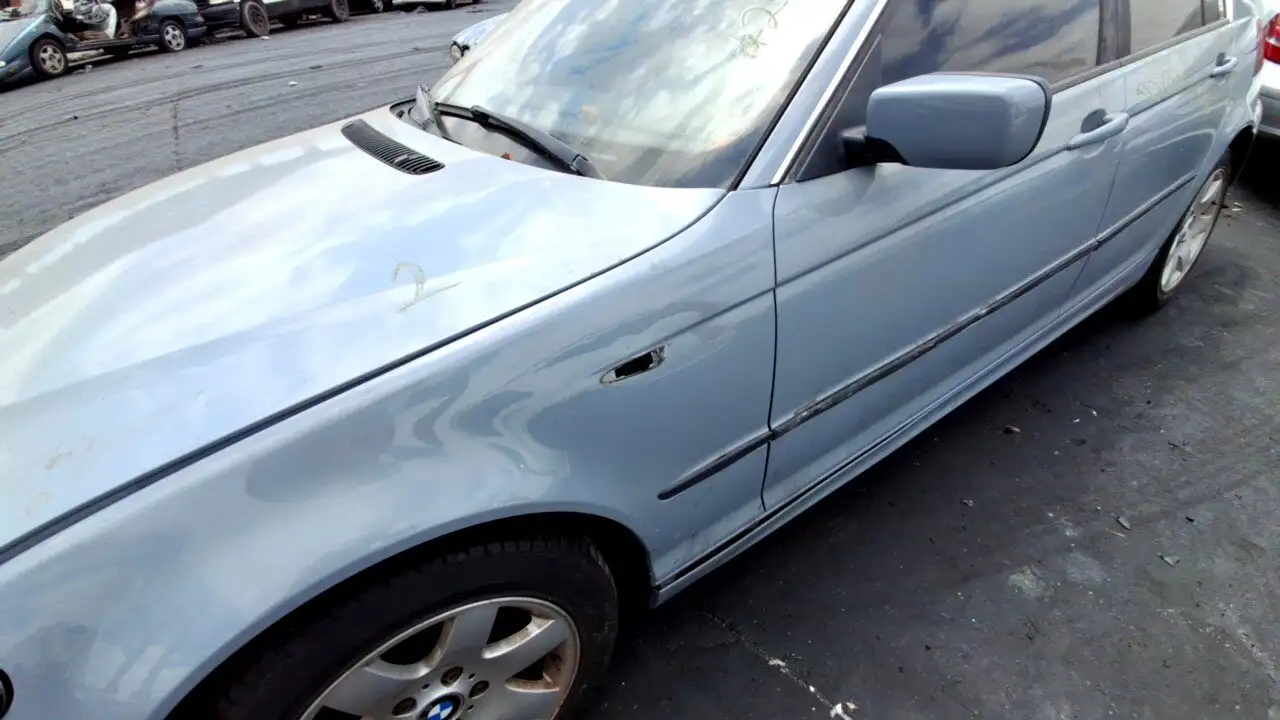 Photo of 2004 Bmw 325I