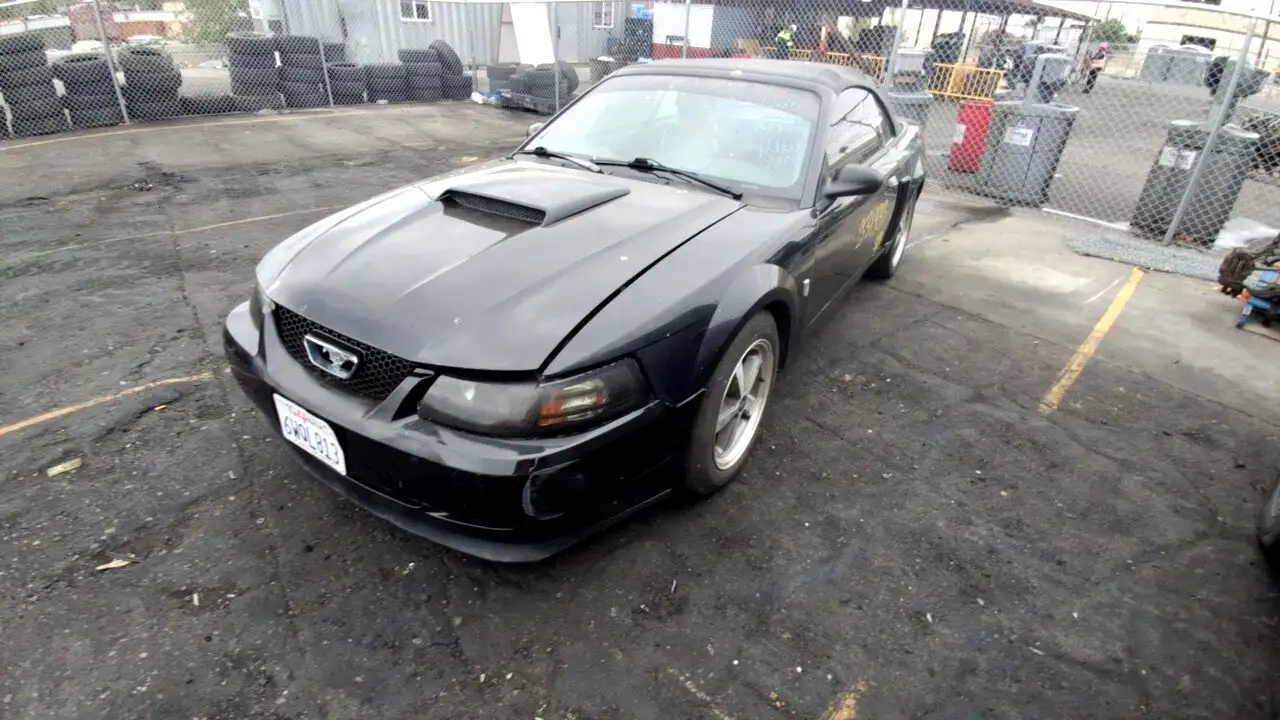 Photo of 2003 Ford Mustang