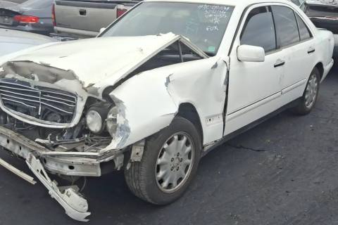 Photo of 1997 Mercedes-Benz E420