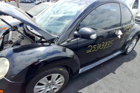 Photo of 2009 Volkswagen Beetle