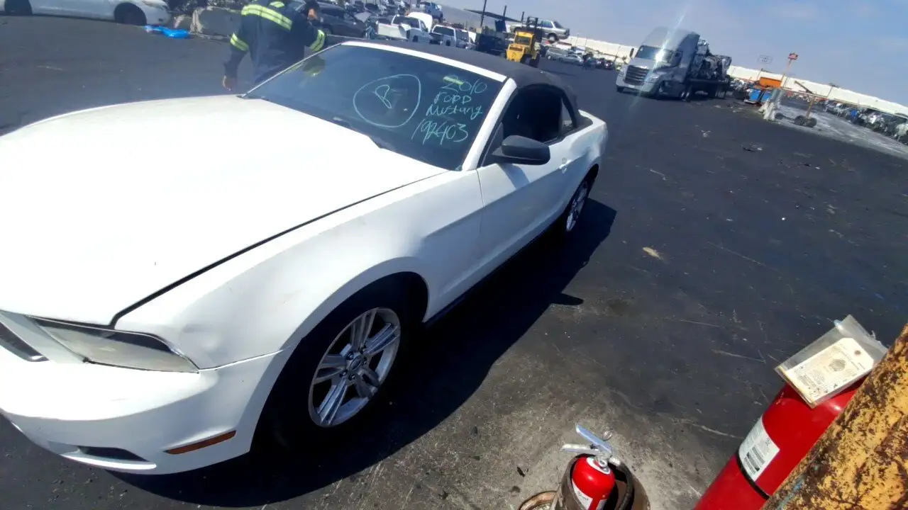 Photo of 2010 Ford Mustang