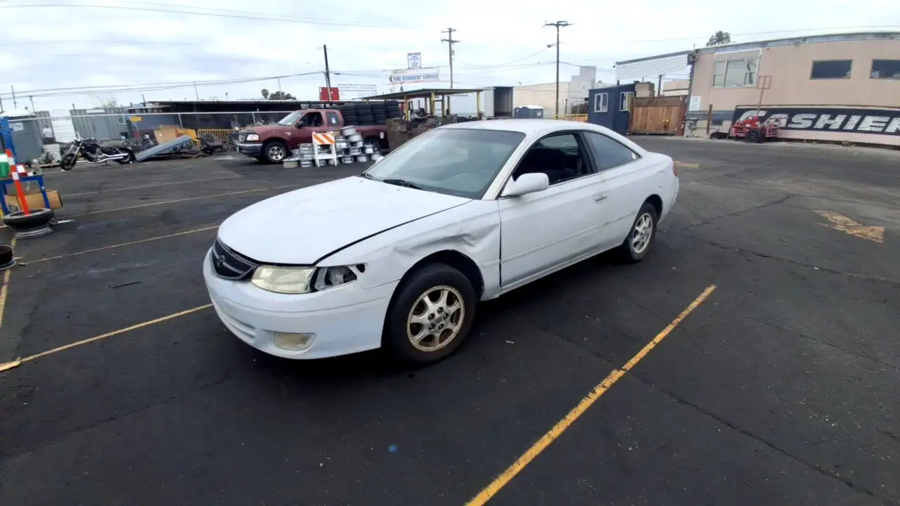 Photo of 2000 Toyota Solara