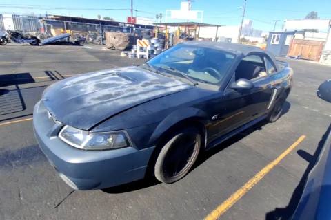 Photo of 2000 Ford Mustang