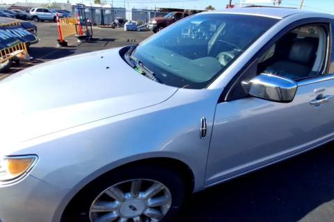Photo of 2010 Lincoln Mkz