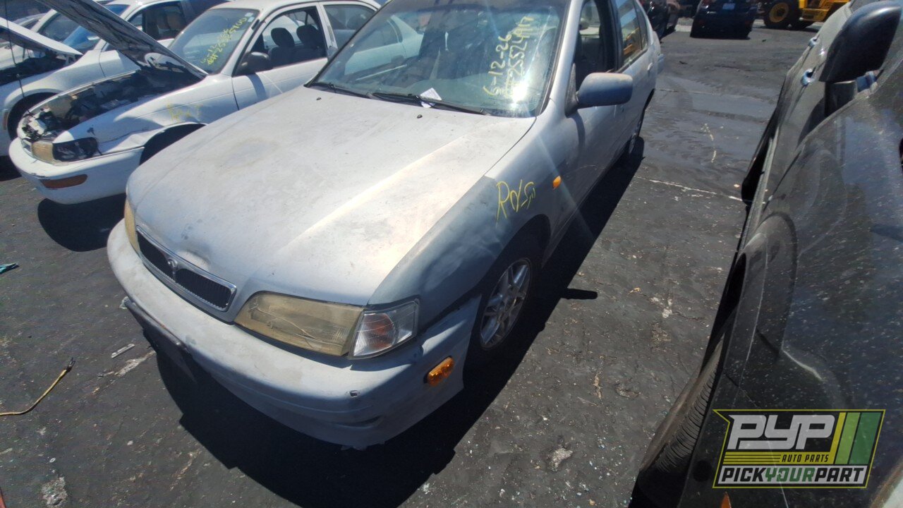 Photo of 2002 Infiniti G20
