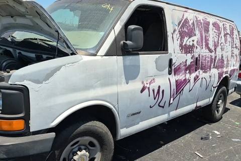 Photo of 2003 Chevrolet Express 2500
