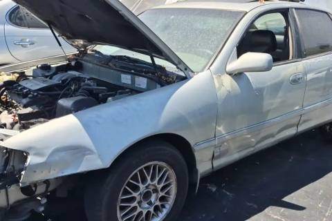Photo of 1999 Toyota Avalon