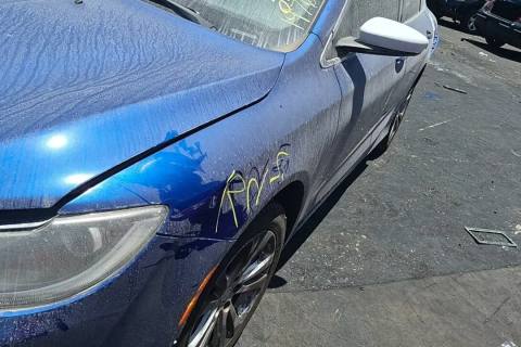 Photo of 2016 Chrysler 200