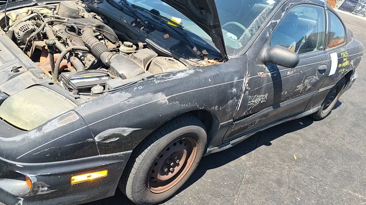 Photo of 2002 Pontiac Sunfire