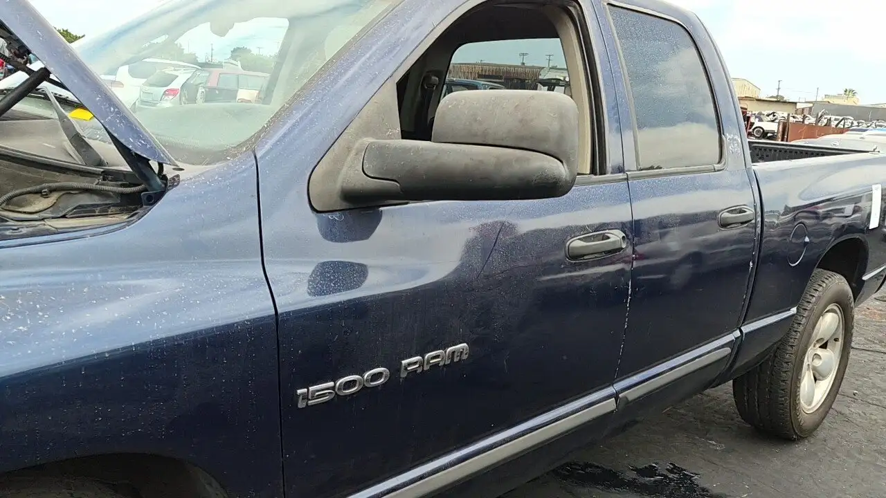 Photo of 2002 Dodge Ram 1500