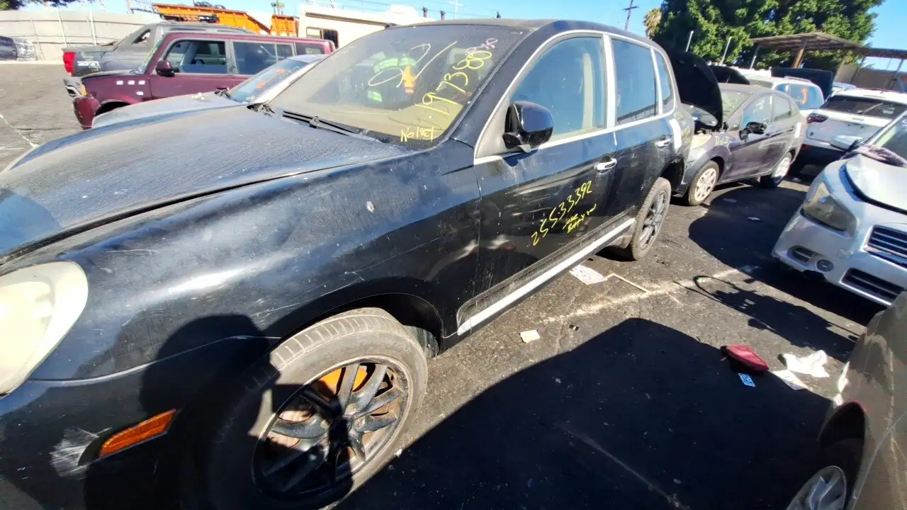 Photo of 2010 Porsche Cayenne
