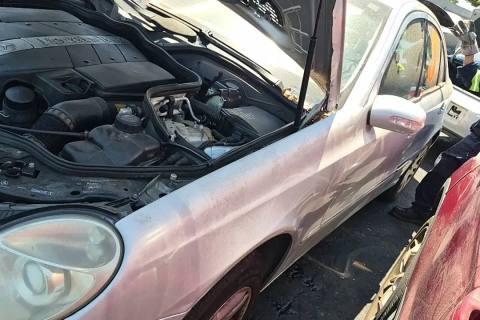 Photo of 2003 Mercedes-Benz E320
